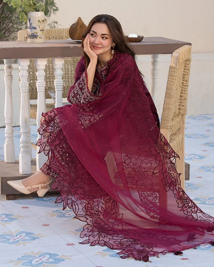 ZARA SHAHJAHAN LAWM EMBROIDERED UNSTITCHED CODE:1117